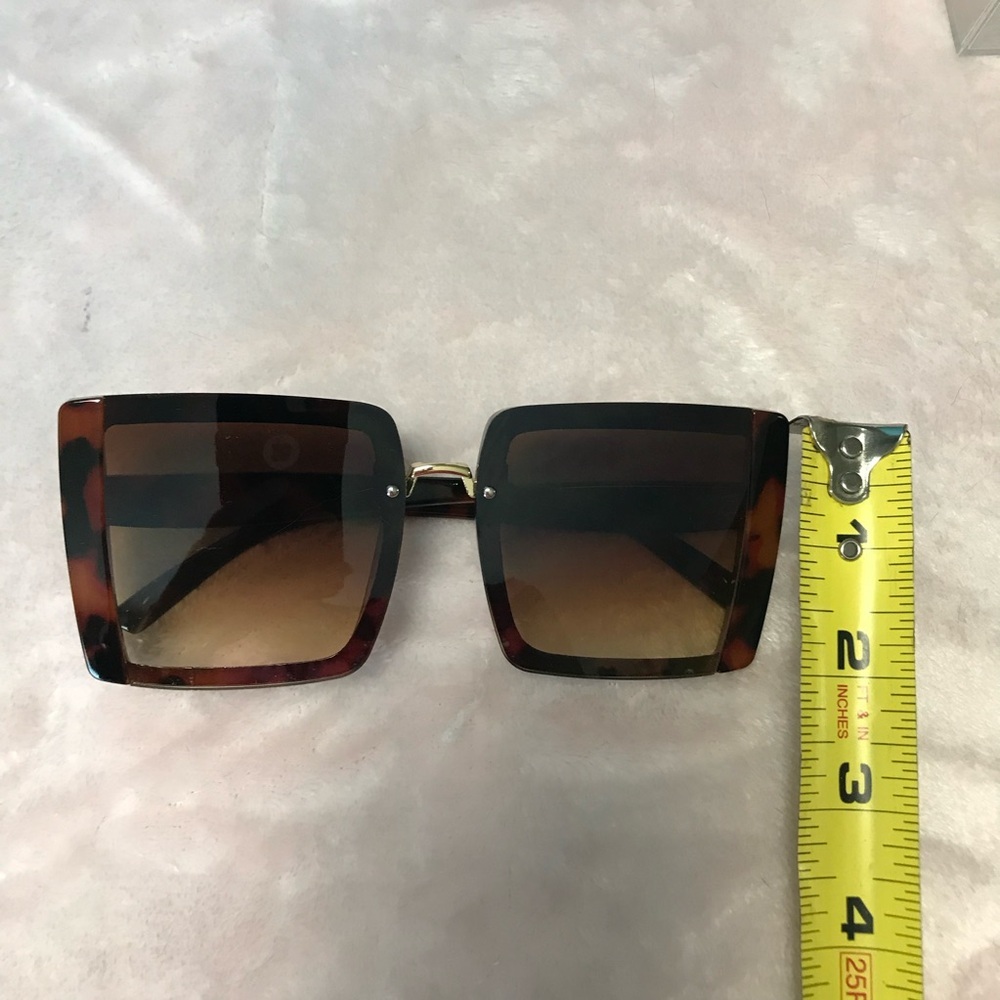 Womens Sunglasses Oversized Thick Tortoise Shell Brown Square Fashion - Picture 16 of 16